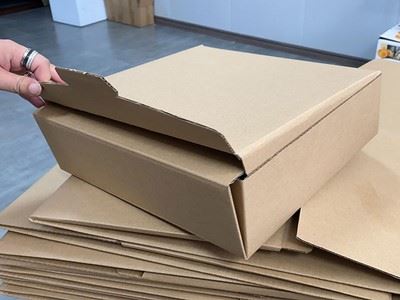 Загибочный и клеильный станок для картонных коробок серии HZH-FB
